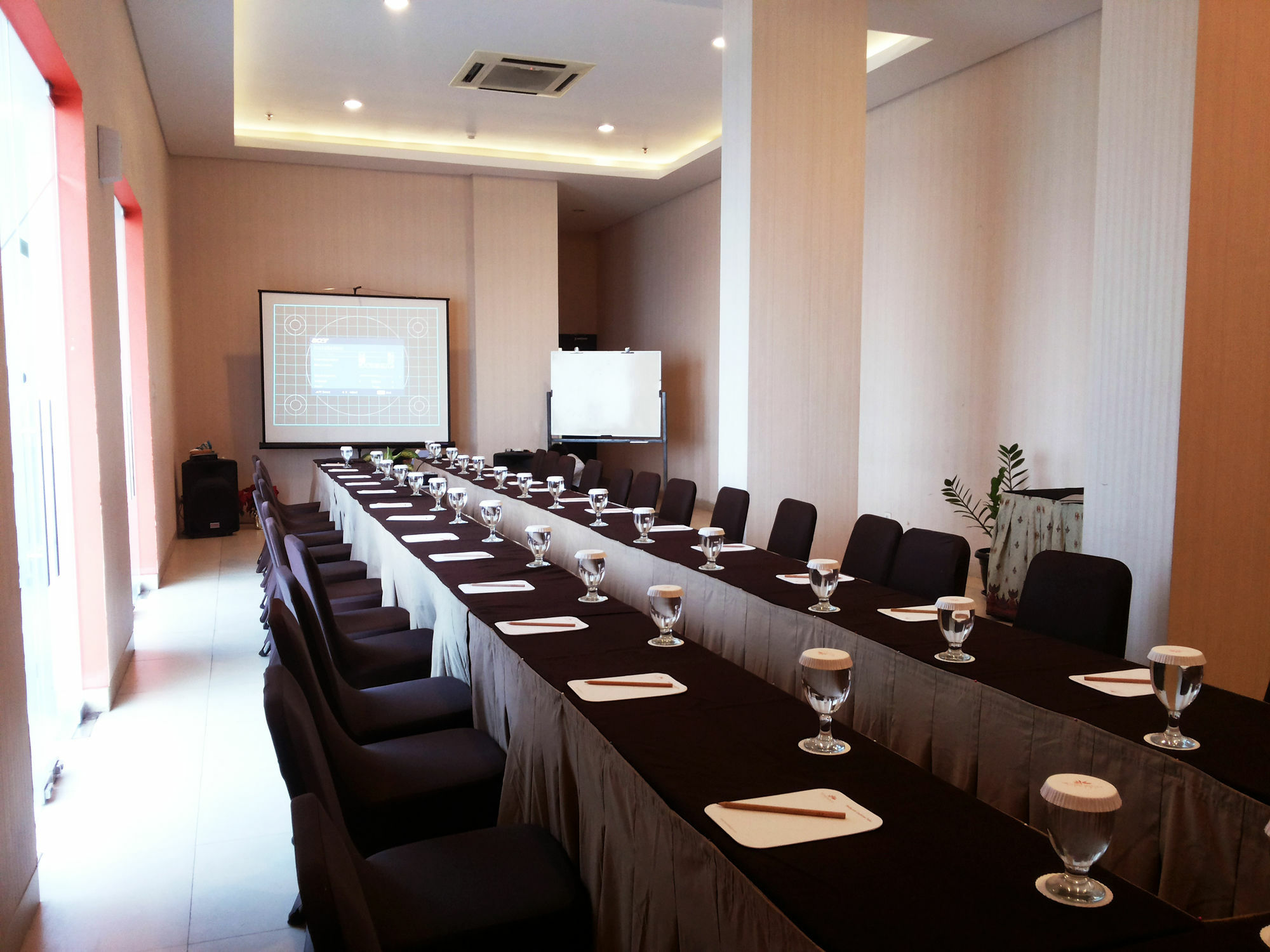 The Edelweiss Hotel Yogyakarta Exterior foto